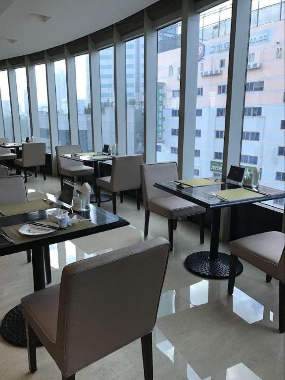 Dongguan Silver World Garden Hotel Exterior photo