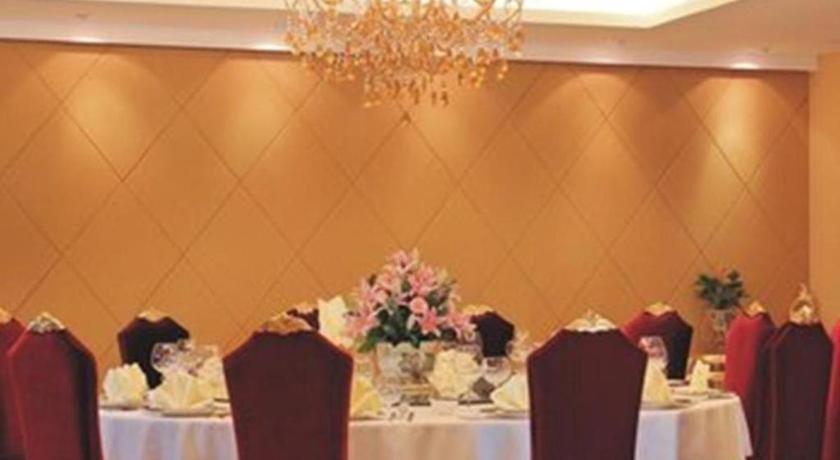Dongguan Silver World Garden Hotel Exterior photo
