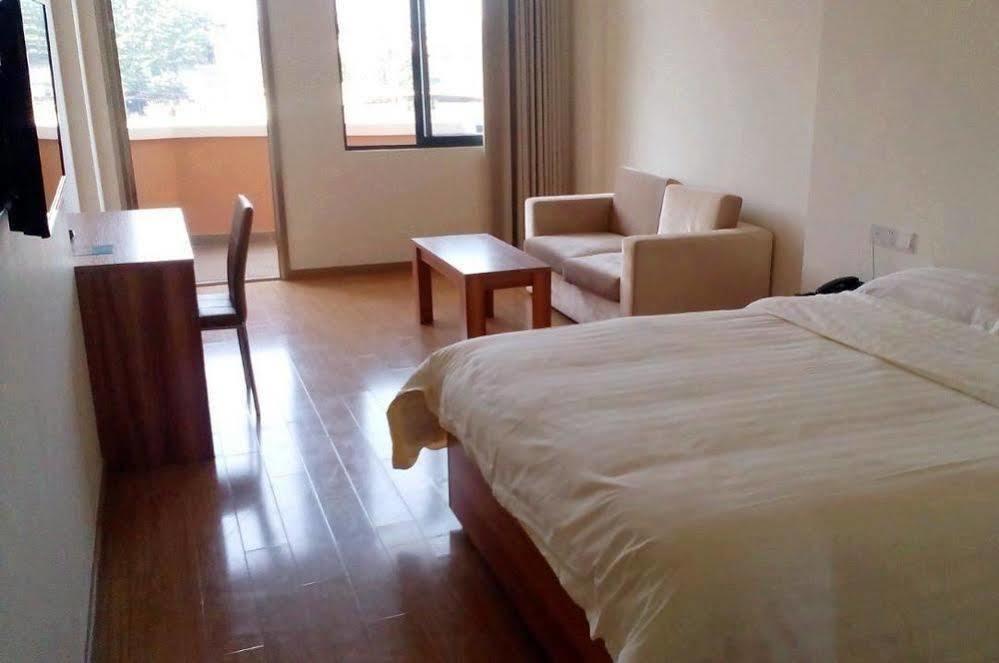 Dongguan Silver World Garden Hotel Exterior photo